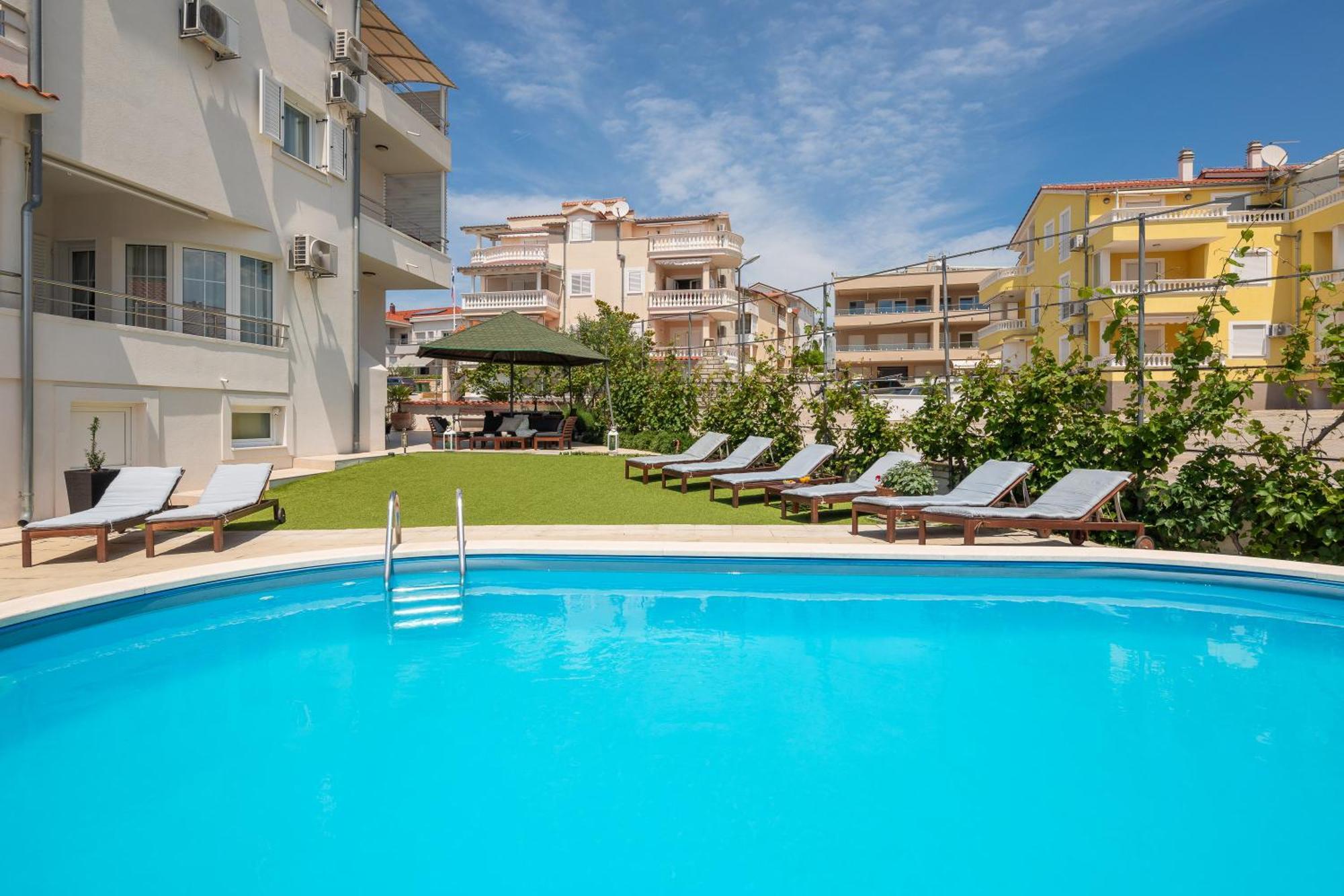Sea View Apartments Tihi II Vodice Eksteriør billede