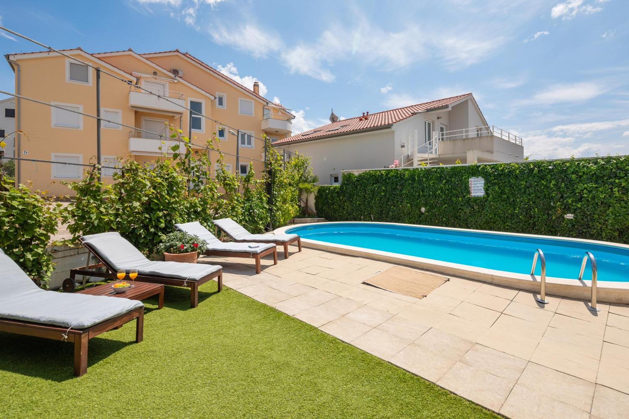 Sea View Apartments Tihi II Vodice Eksteriør billede