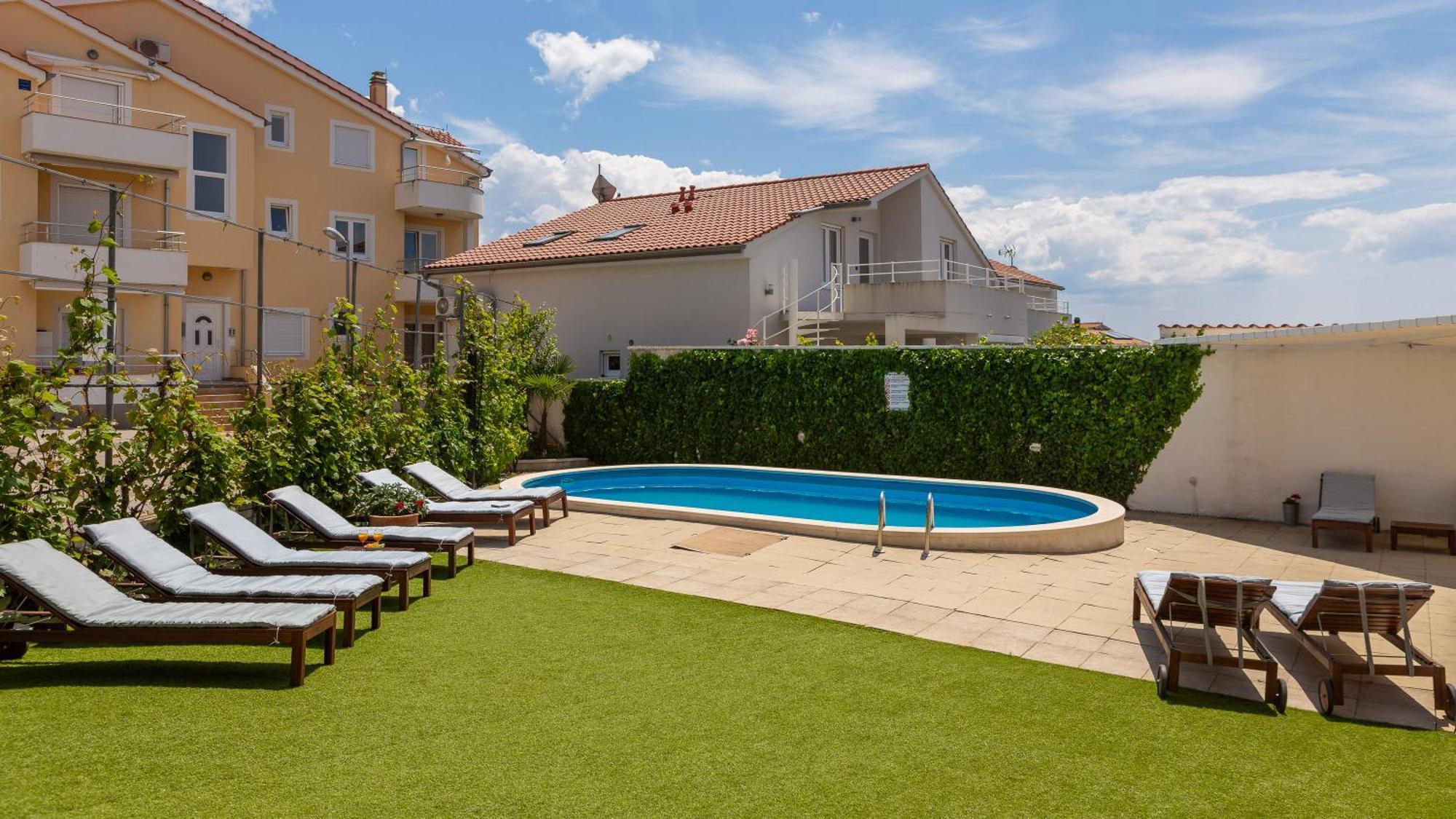 Sea View Apartments Tihi II Vodice Eksteriør billede