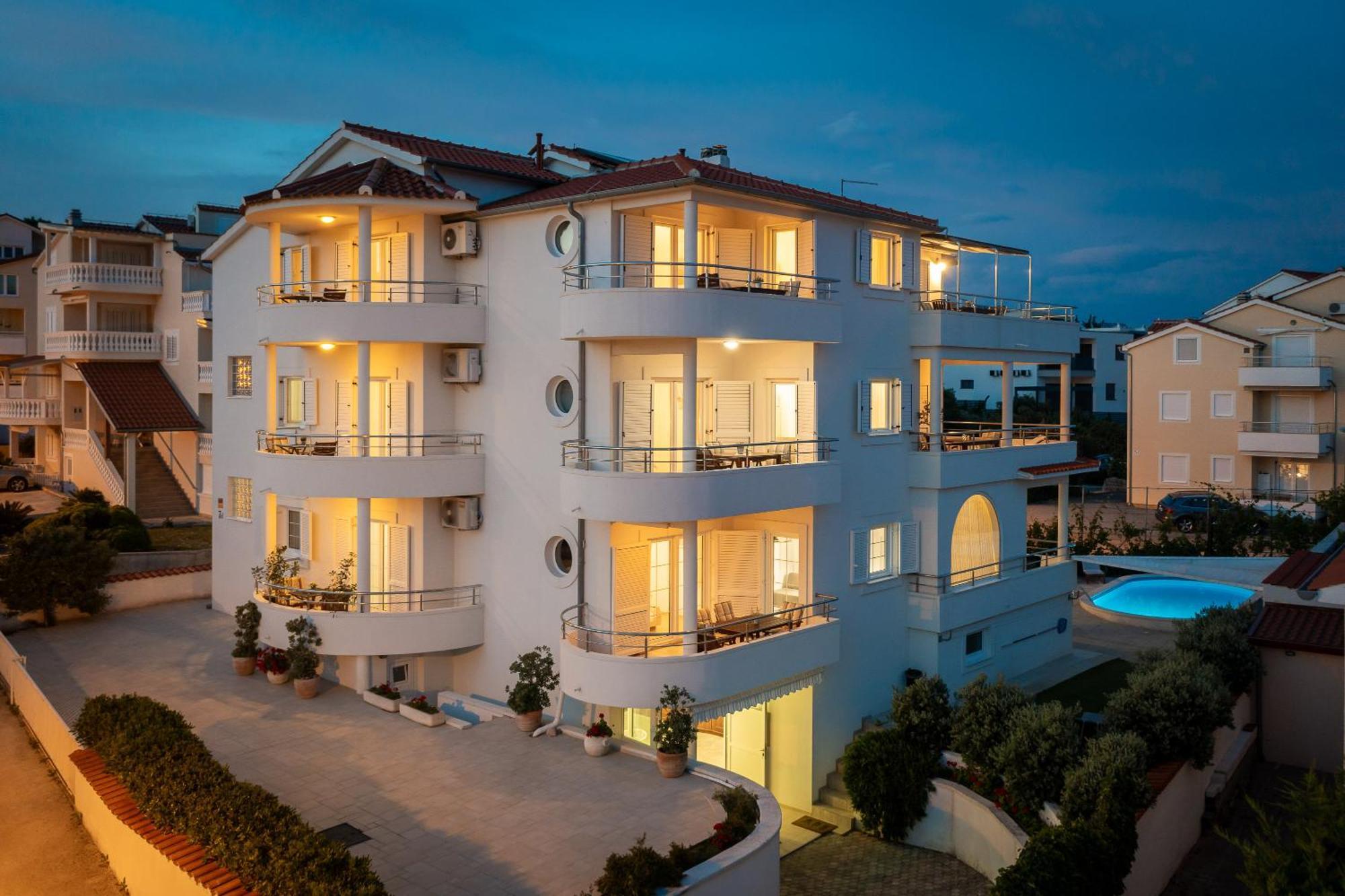 Sea View Apartments Tihi II Vodice Eksteriør billede