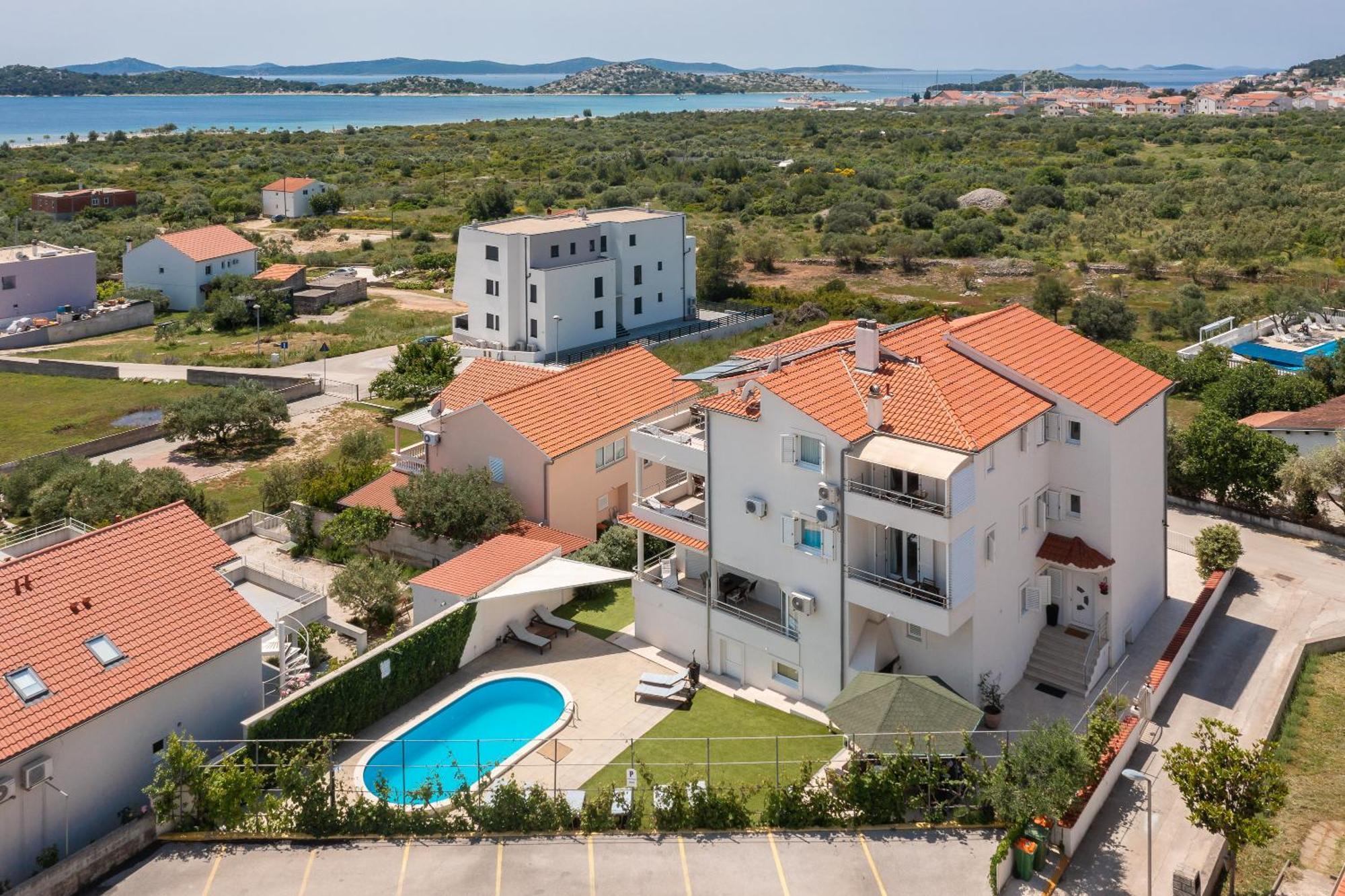 Sea View Apartments Tihi II Vodice Eksteriør billede