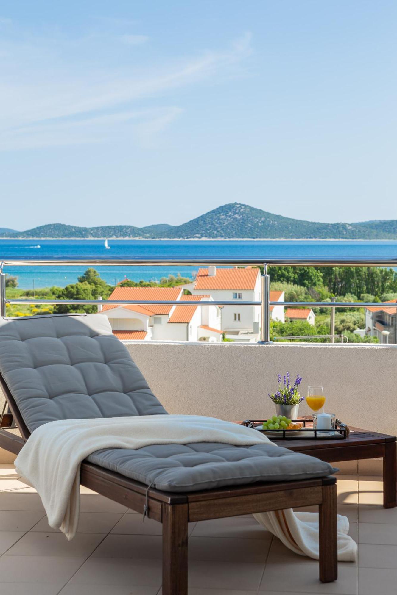 Sea View Apartments Tihi II Vodice Eksteriør billede