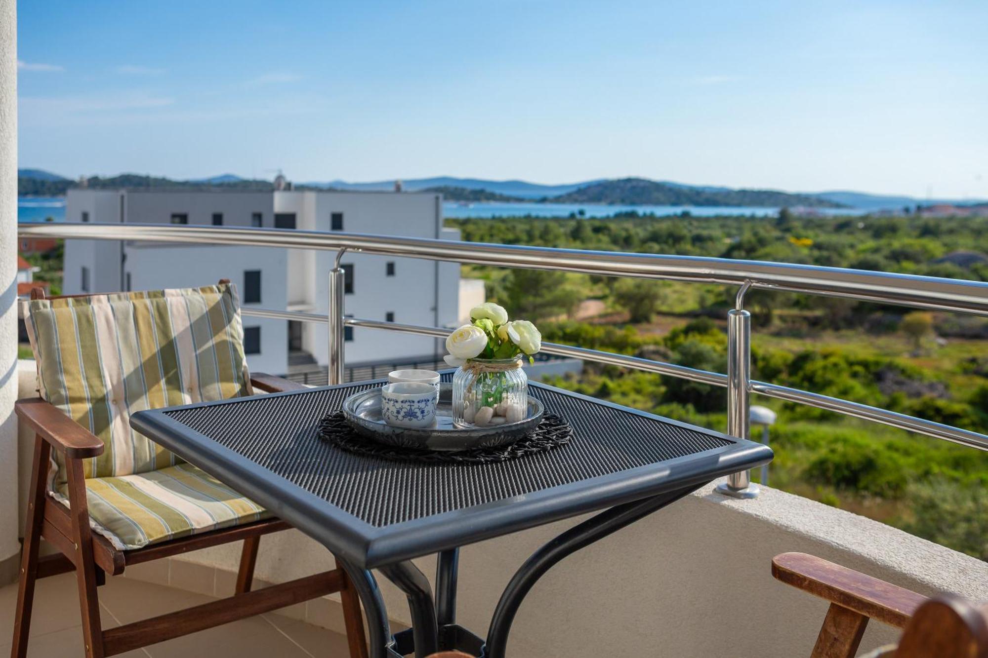 Sea View Apartments Tihi II Vodice Eksteriør billede
